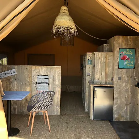 Les Saint Pierre Guest house *